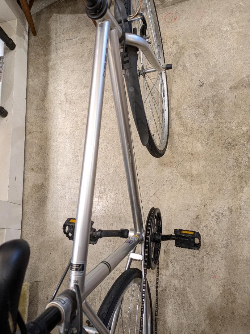 【店頭引取】 CREST クロスバイク 700C シルバー クレスト アルミ製