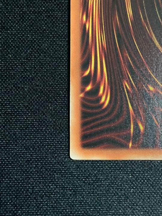 遊戯王　竜騎士ブラックマジシャンガール　プリズマ　絵違い