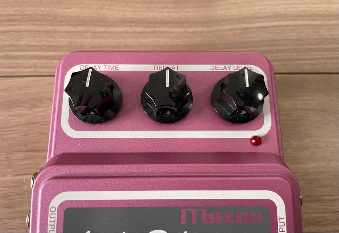 Maxon AD999 Analog Delay エフェクター