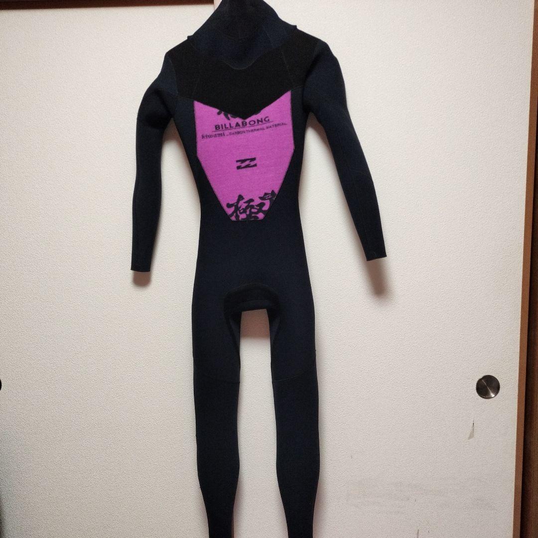 新品同様ビラボンウエットスーツ