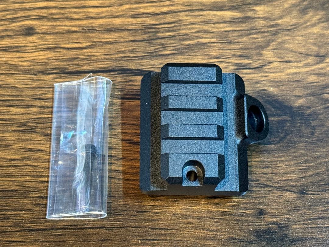 レア品 LayLax 次世代電動ガン AK74用 ピカティニーリアストックベース