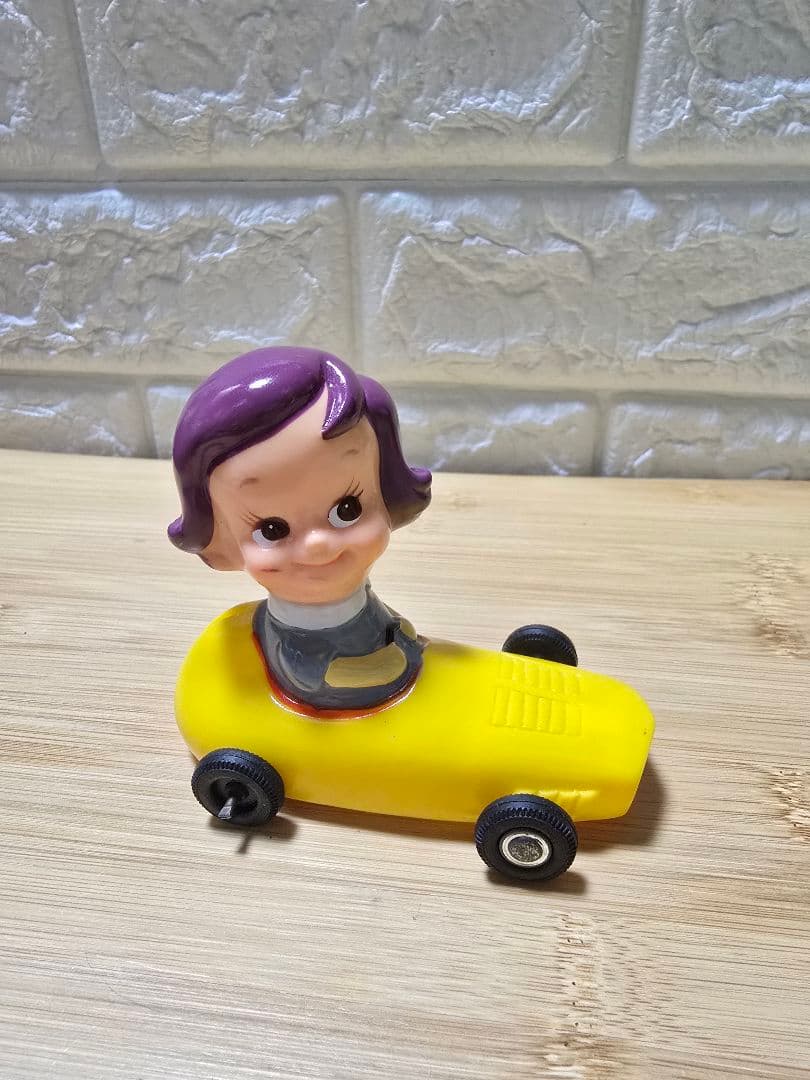 ソフビ かんぎんのばらチャン ロッキングチェアと車