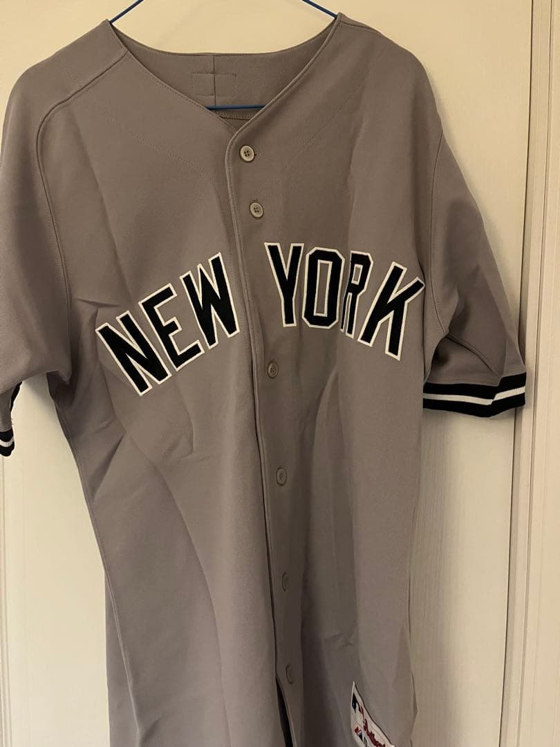 ニューヨークヤンキースオーセンティックユニフォーム 背番号18 黒田選手