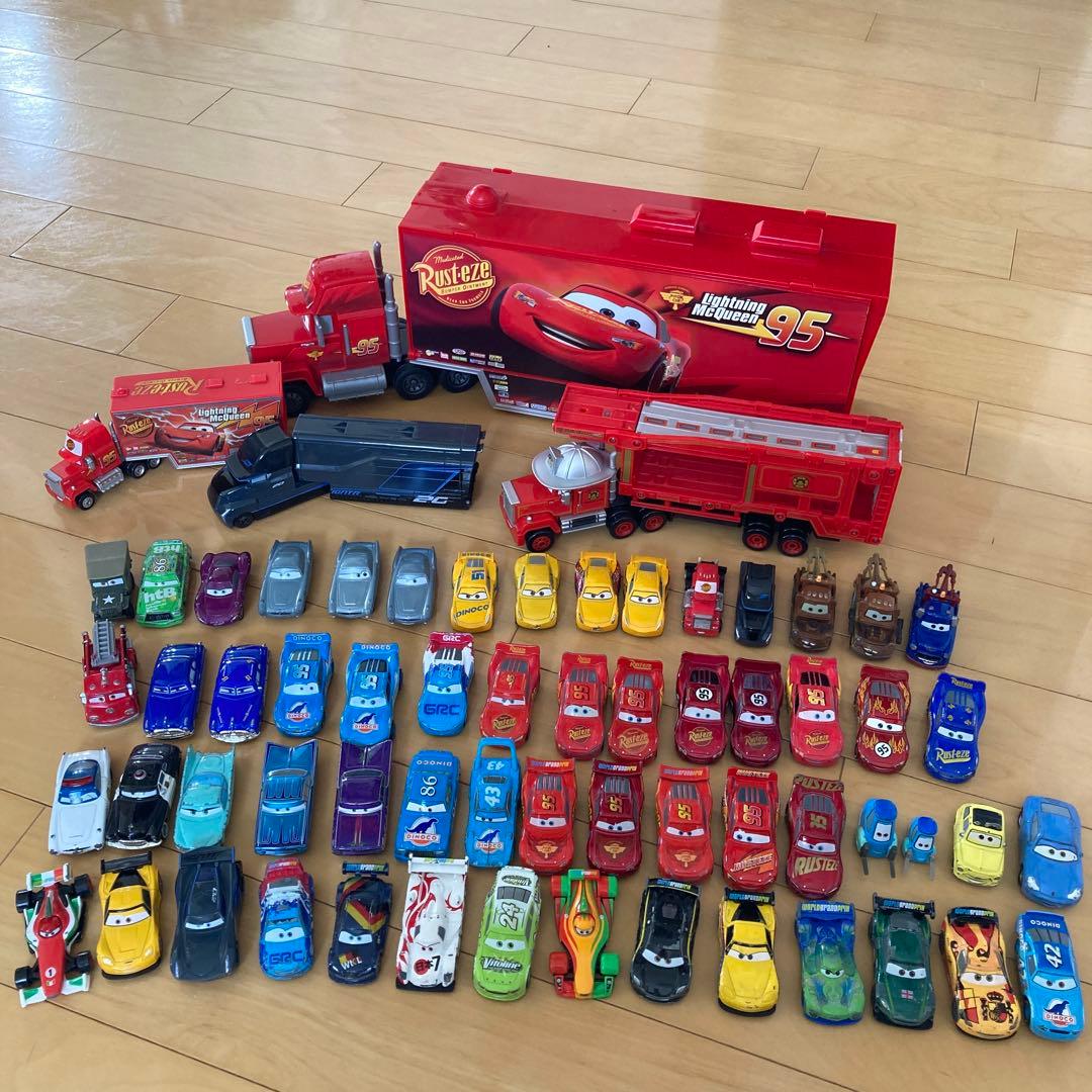 カーズ トミカ　セット　おまけ付き