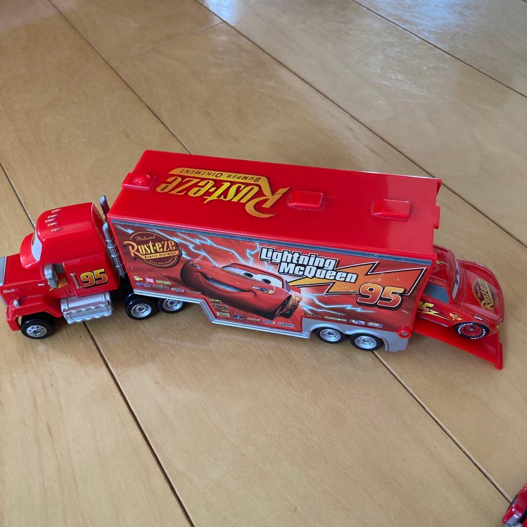 カーズ トミカ　セット　おまけ付き