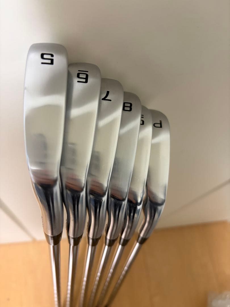 【美品】コブラ　キングツアーアイアン　5-P 6本セット