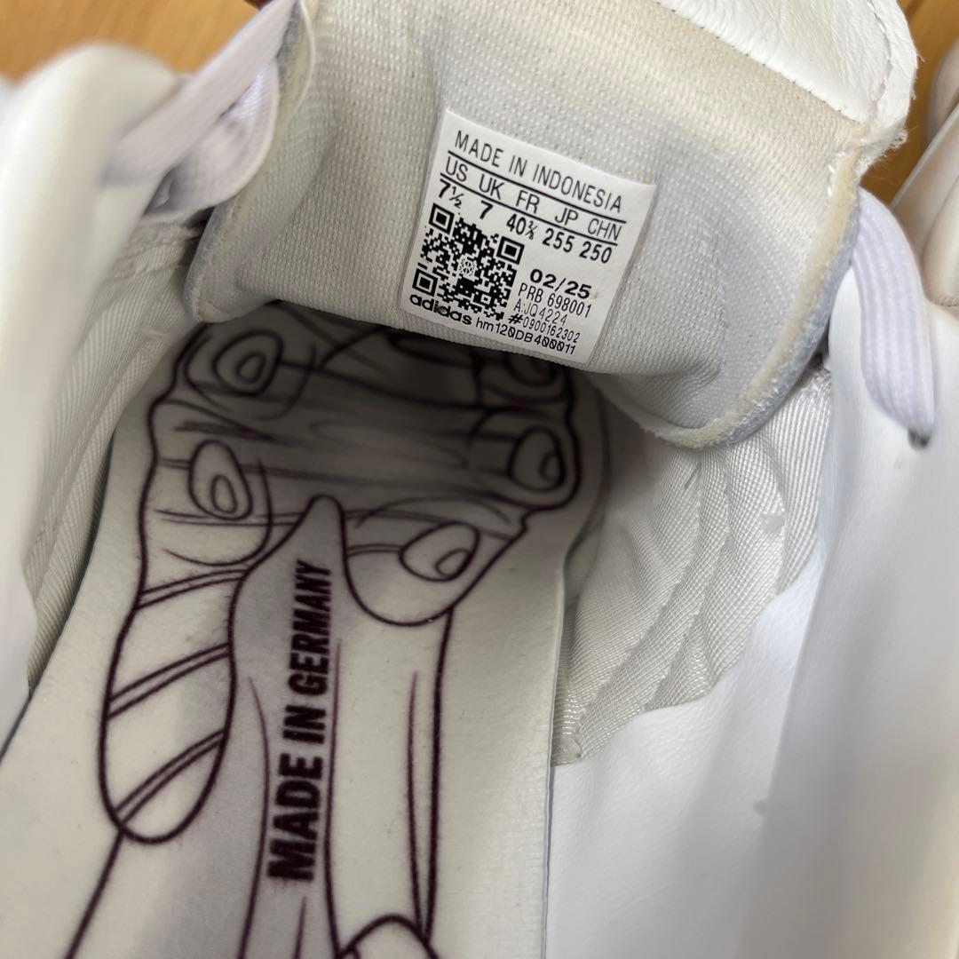 adidas プレデター プレシジョン ストリート ホワイト 抽選 スニーカー