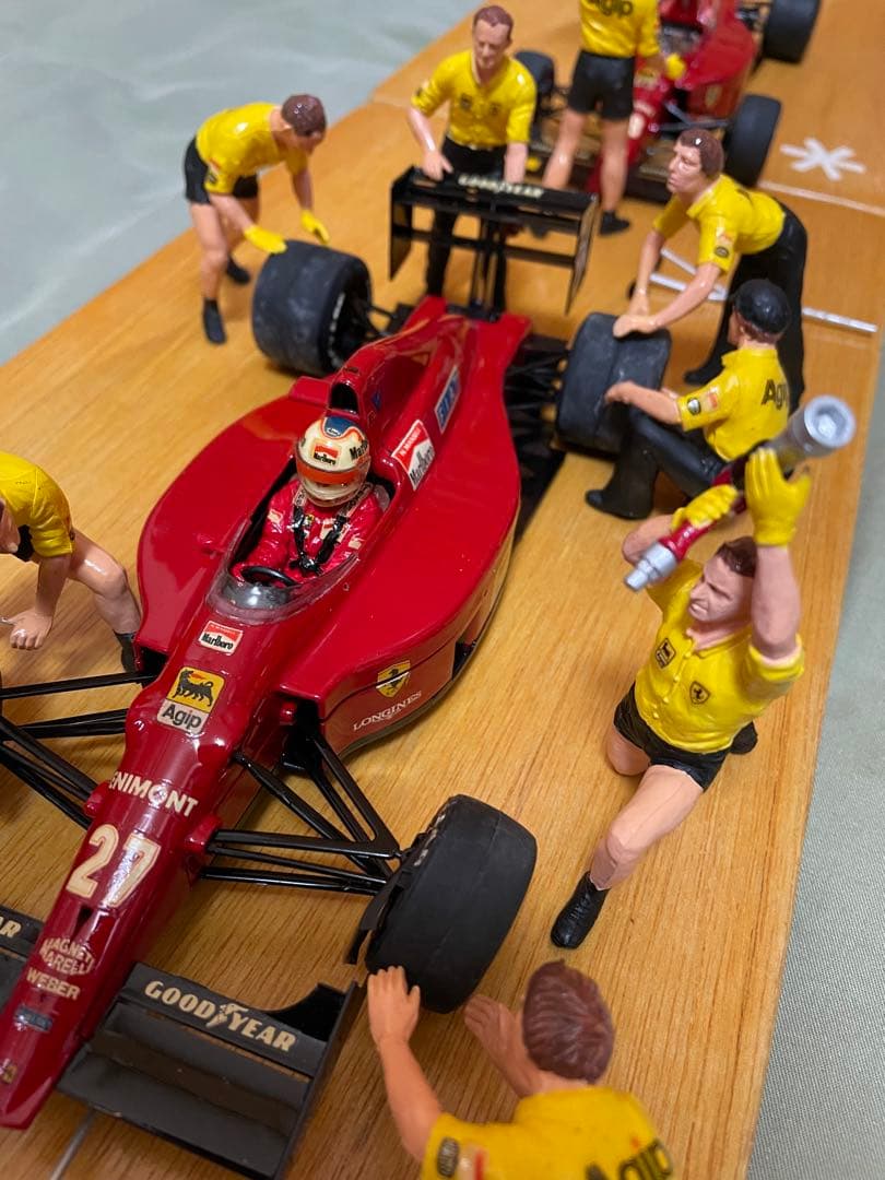 フェラーリ F189 フェラーリ 640 ピットクルーセット 廃盤 マンセル