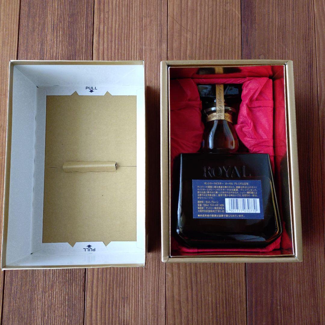 サントリーウイスキー　ローヤル　プレミアム12年
