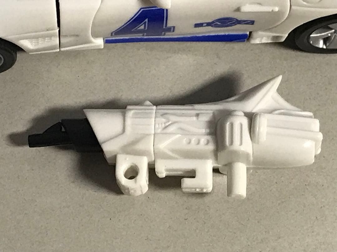 トランスフォーマー　オートボット　ジャズ　G1カラー