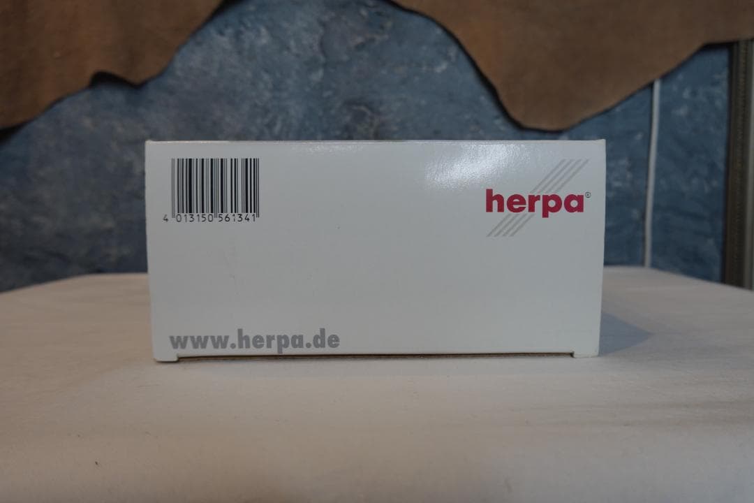 ◉ herpa / ヘルパ ◉ 空港ジオラマ アクセサリー ハンガー 格納庫