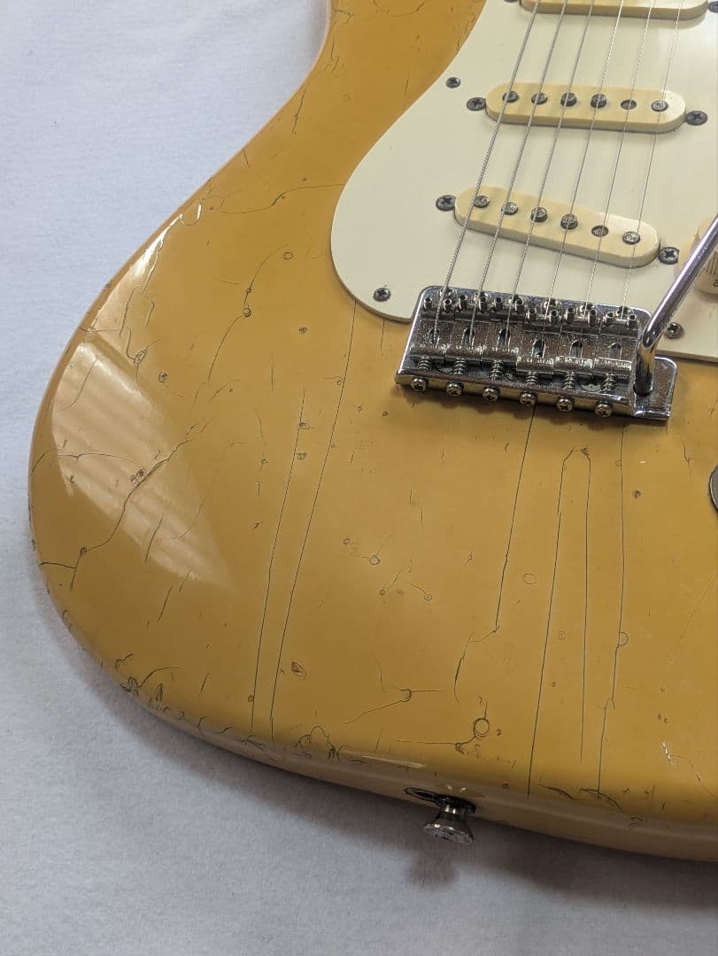 Fender Japan ST57 フジゲン製　軽量3.2kg　送料無料