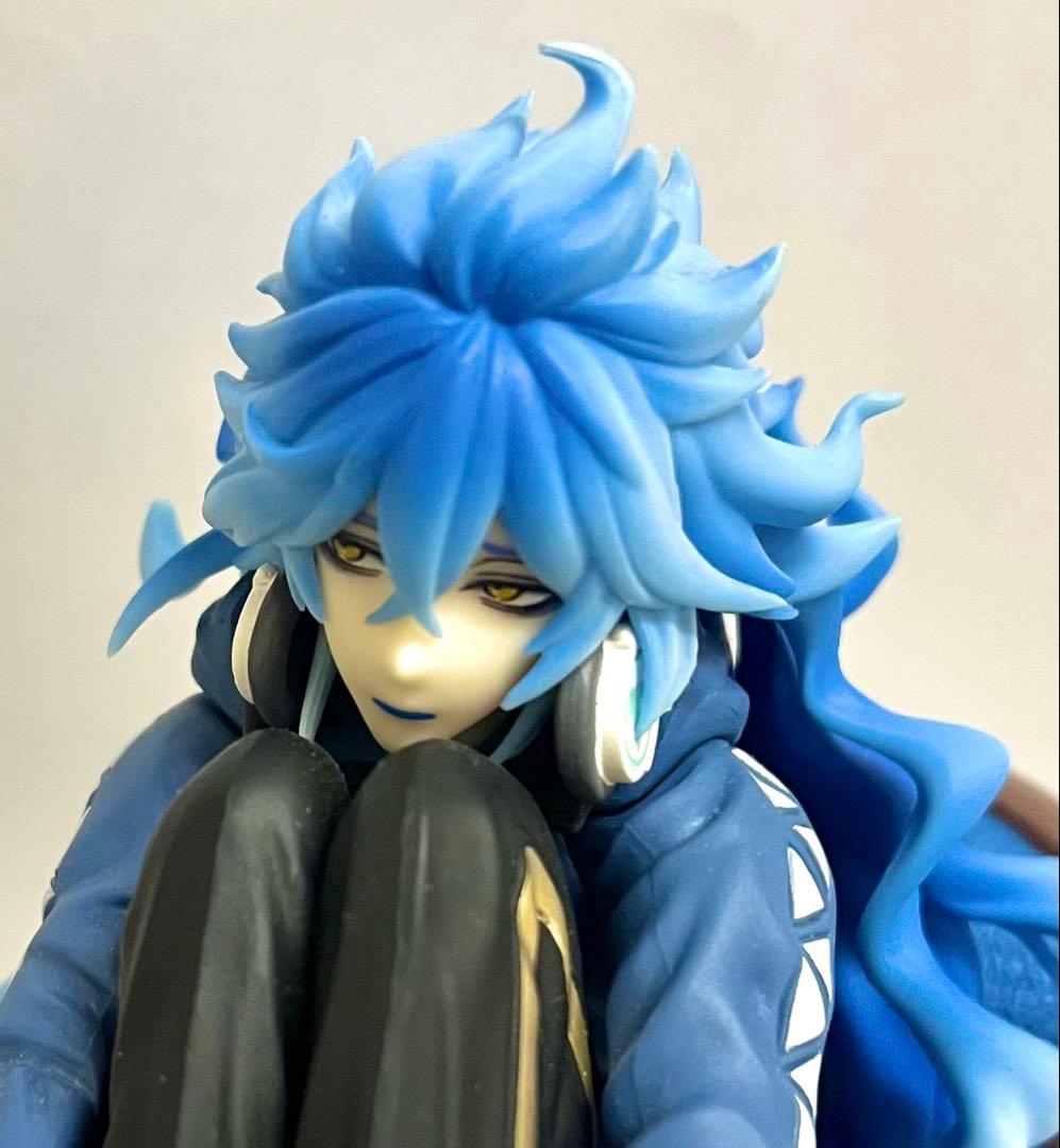 ツイステ　イデア　フィギュア