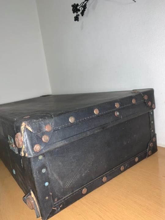 オキドキヨ アンティーク　ヴィンテージ　トランク❤︎