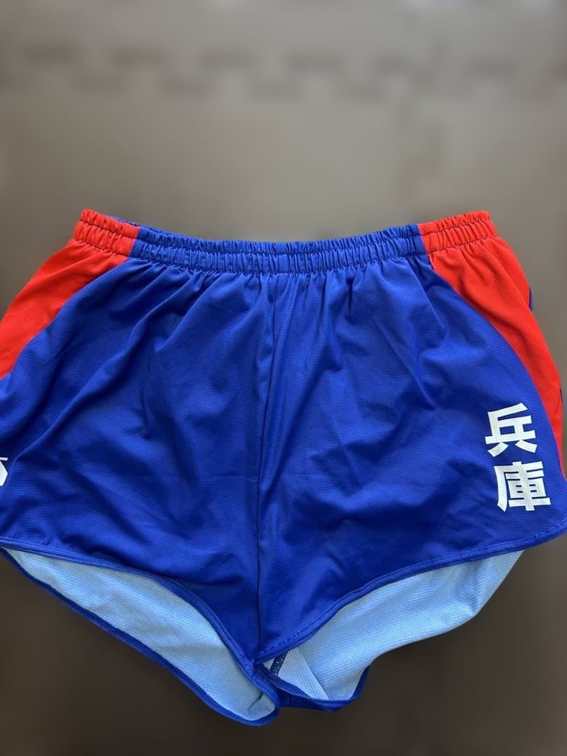 陸上用タンクトップとショートパンツセット