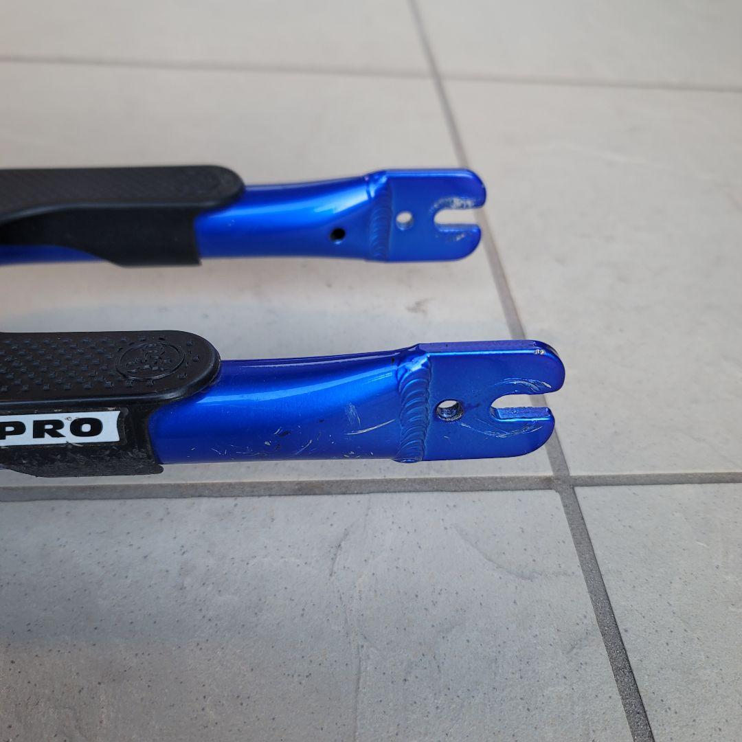 ストライダープロ　ウルトラブルー(限定色)　ハンドルカスタム