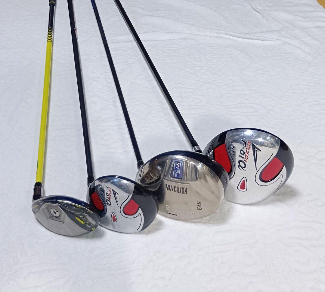 WORLD EAGLE スタンド式ゴルフバッグとクラブセット