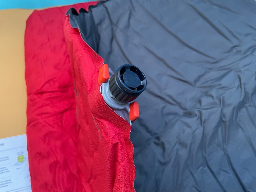 【美品】THERMAREST(サーマレスト) スリーピングマット