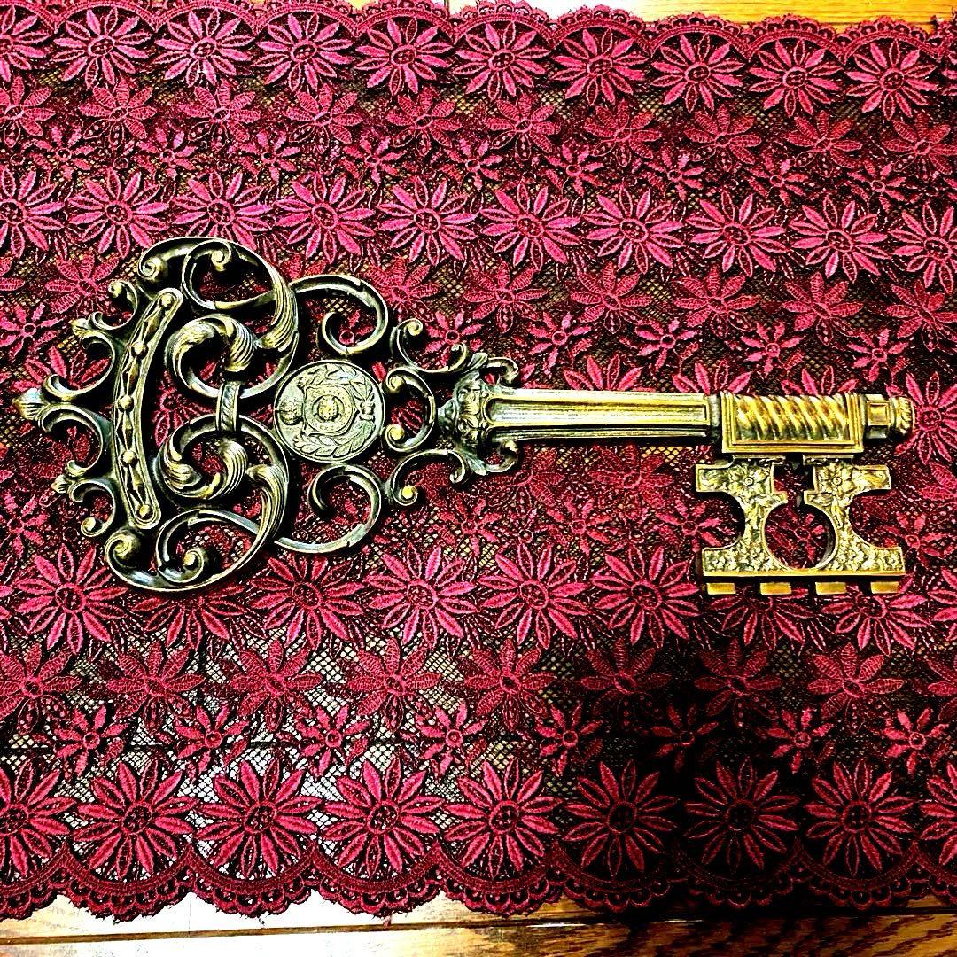 超特大　真鍮製　鍵型壁飾り　アメリカ製60's ヴィンテージ　希少品