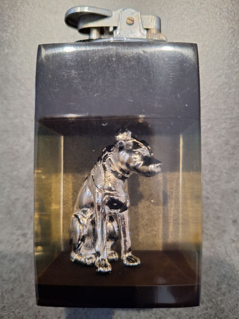 ビクター犬のライター