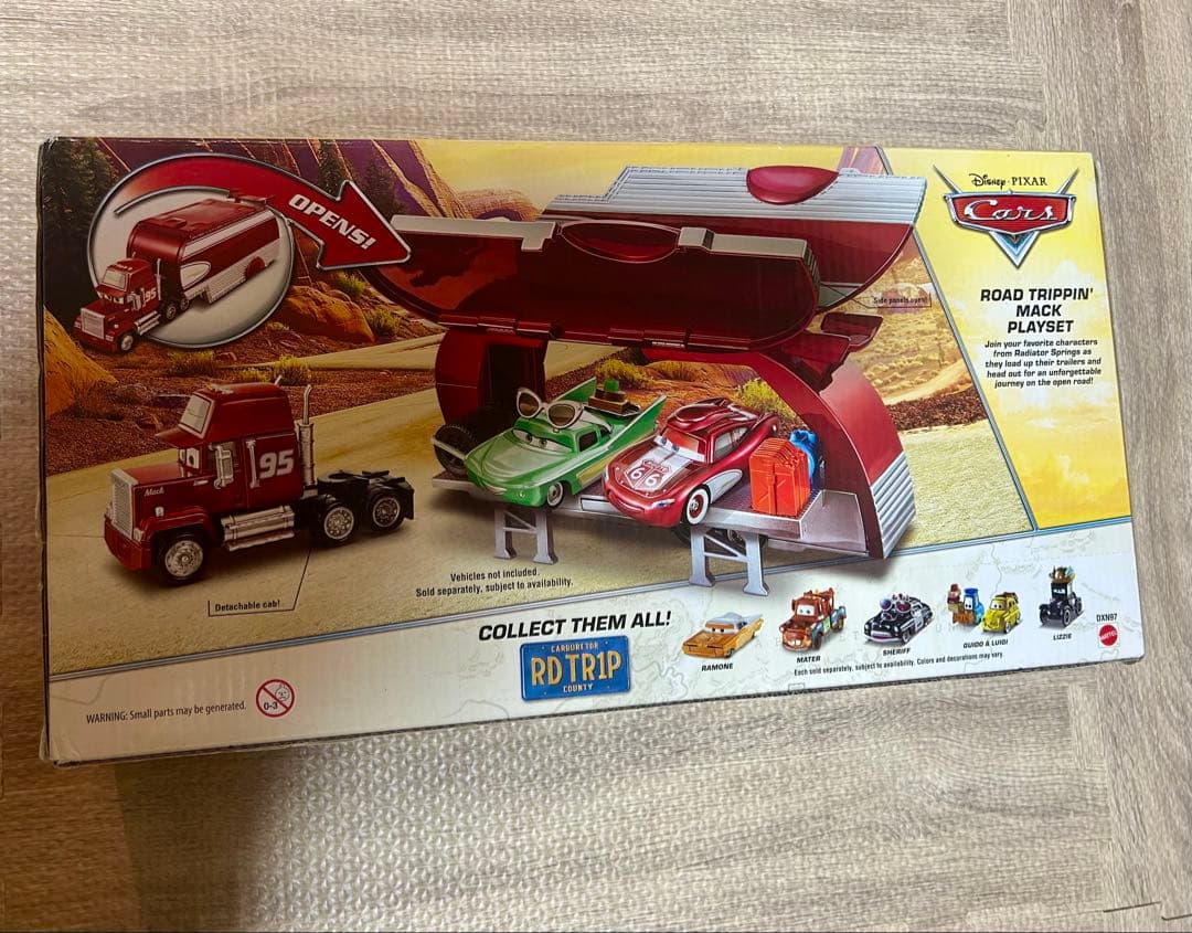 カーズ　マテル　ロードトリップ　マック