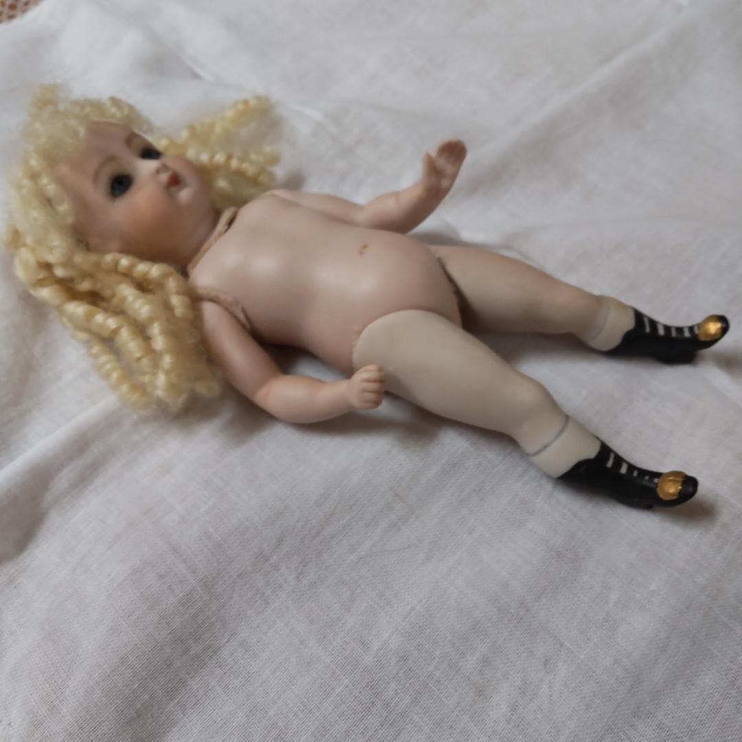 ミニョネット　アンティークドールリプロ　Eilysia　ケストナー　アイリシア