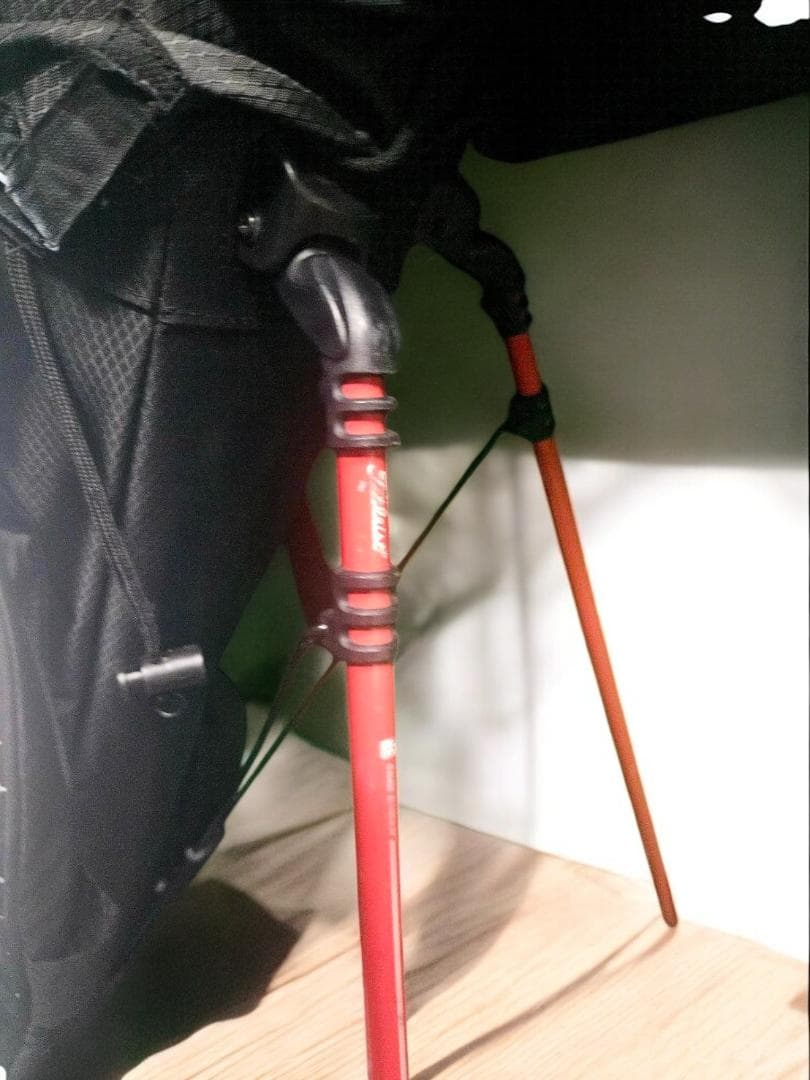 ＫＡ美品　Titleist 　軽量スタンドバッグ 黒/白/赤