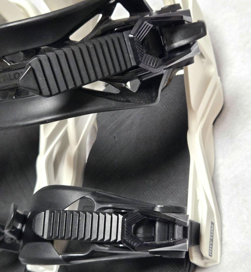 SALOMON RHYTHM ホワイト スノーボード ビンディング Sサイズ