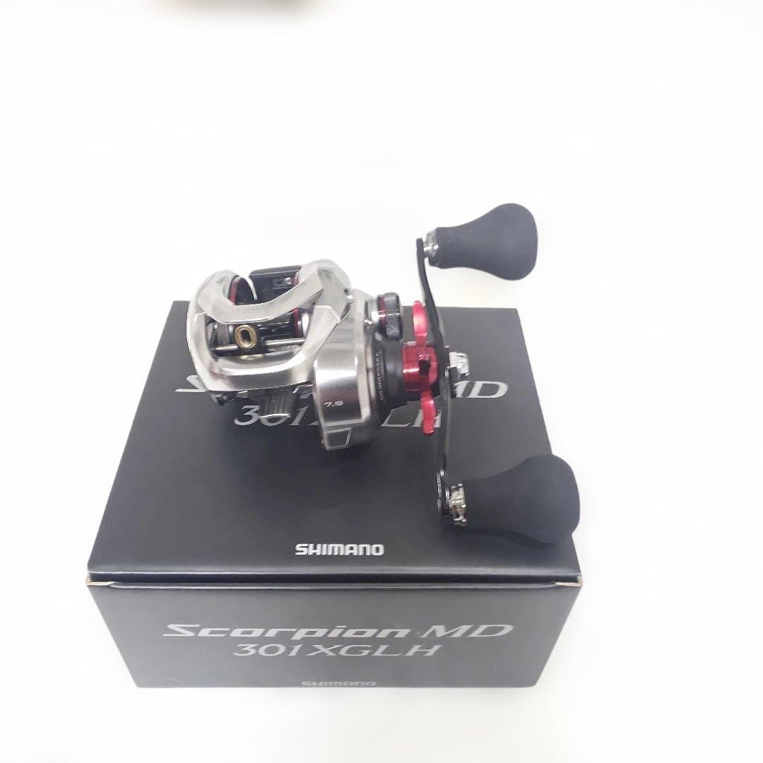 【142】美品 シマノ スコーピオンMD 301XGLHベイトリール【左巻き】