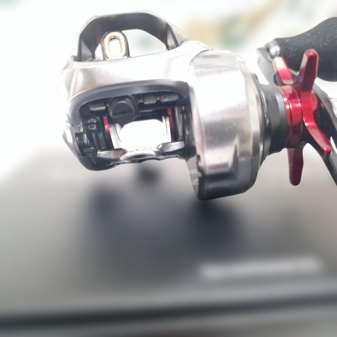 【142】美品 シマノ スコーピオンMD 301XGLHベイトリール【左巻き】