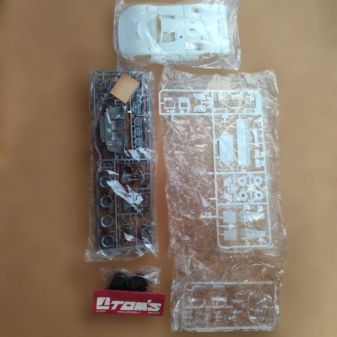 ハセガワ模型TOYOTA 88C &タミヤ TOM'S 84C プラモデル