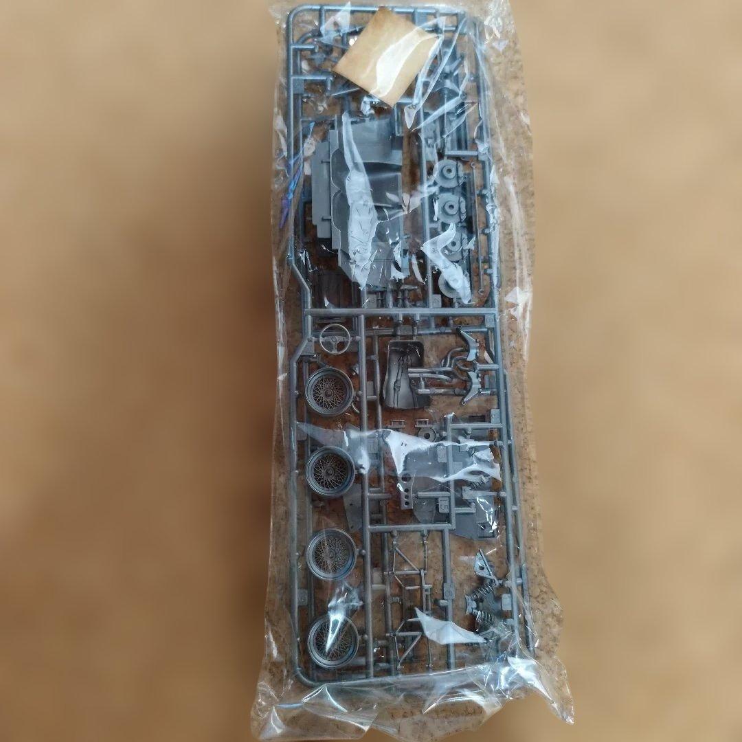 ハセガワ模型TOYOTA 88C &タミヤ TOM'S 84C プラモデル