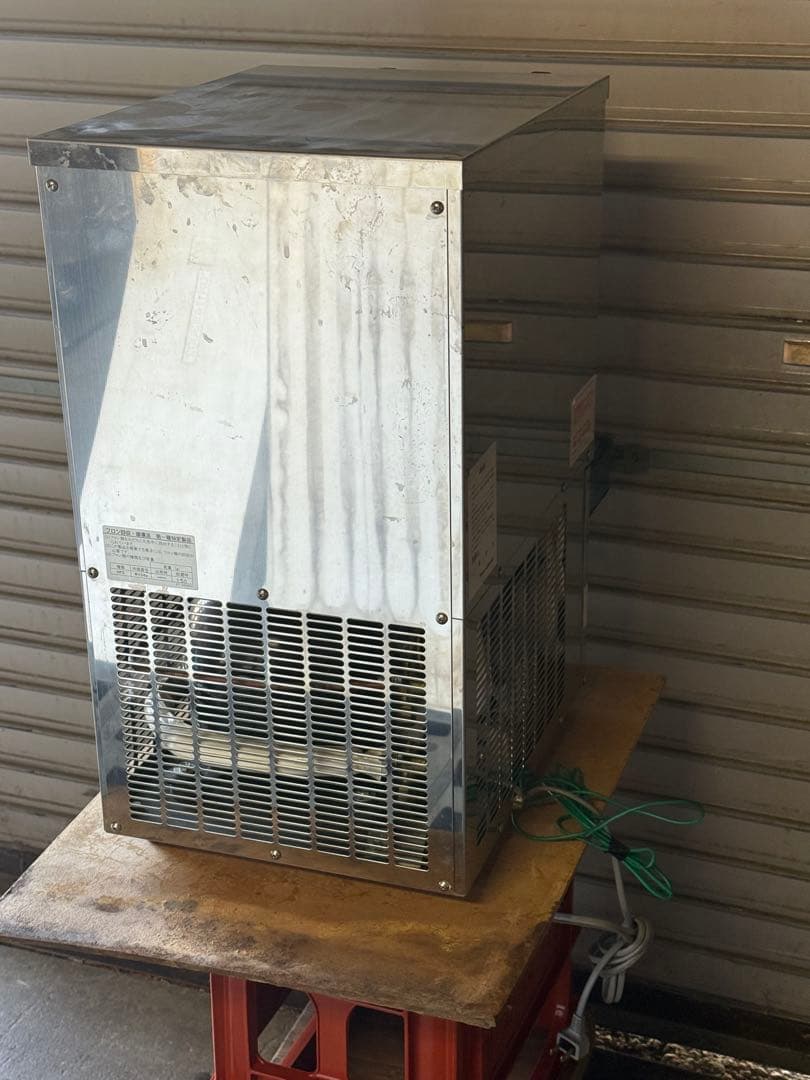 ビールディスペンサー 65E-60W