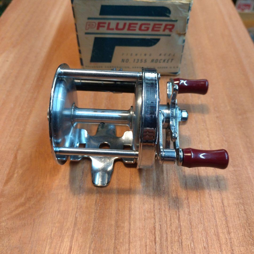 PFLUEGER 1355 ROCKET ベイトリール　オールドリール