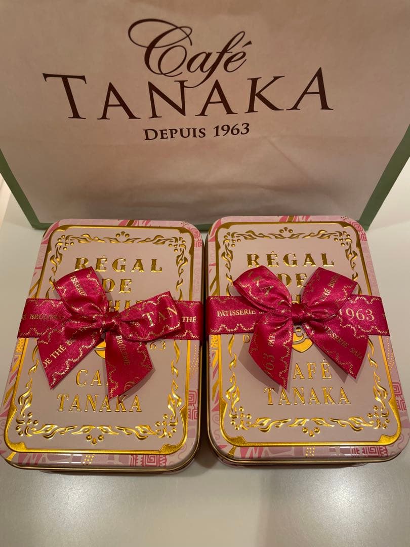 カフェタナカ　ビジュードビスキュイ プティアムールバレンタイン　阪急限定 2缶