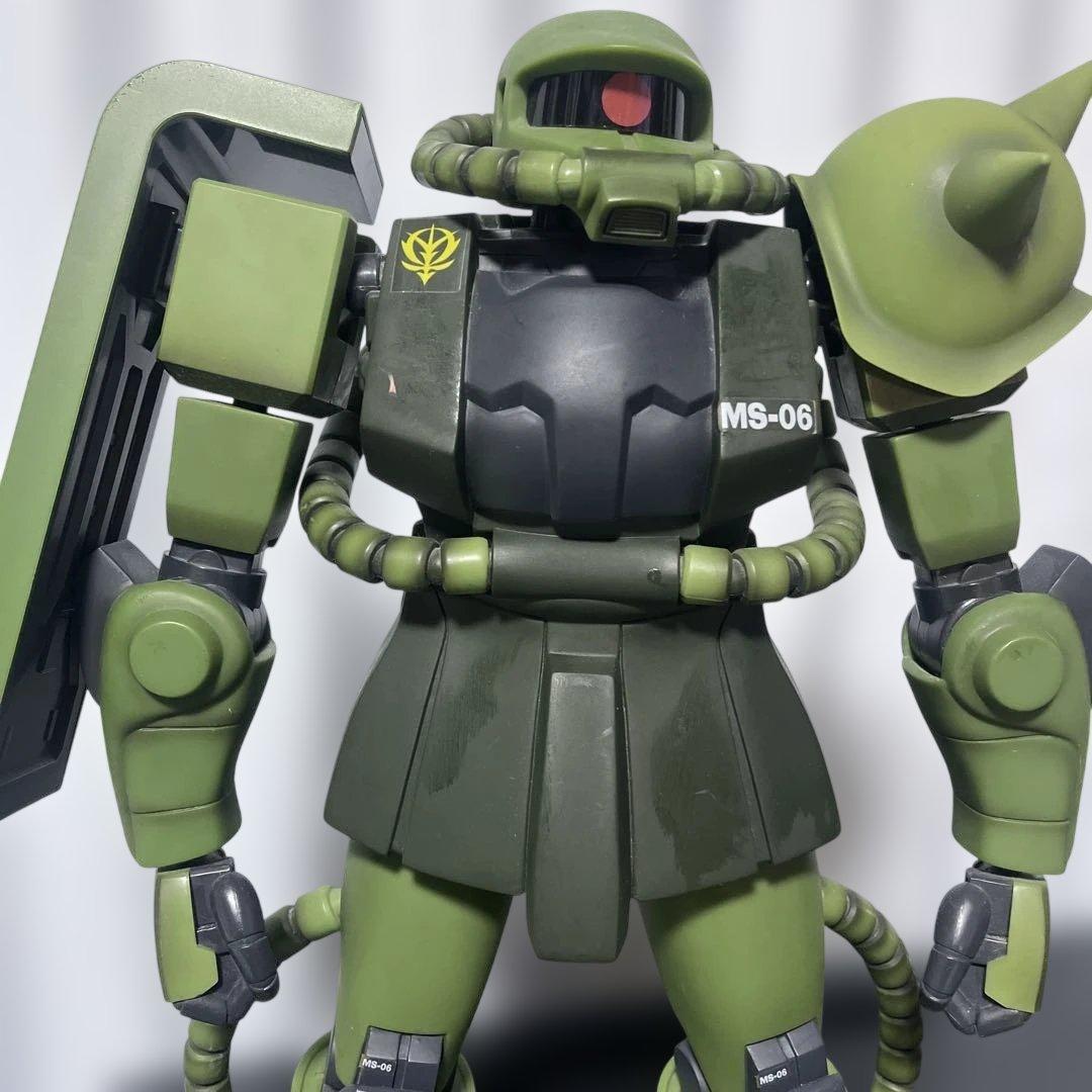 【癒し】ジャンボグレード量産型ザクⅡ初期タイプ　　ジャンク品の出品です。