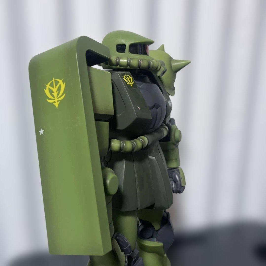 【癒し】ジャンボグレード量産型ザクⅡ初期タイプ　　ジャンク品の出品です。