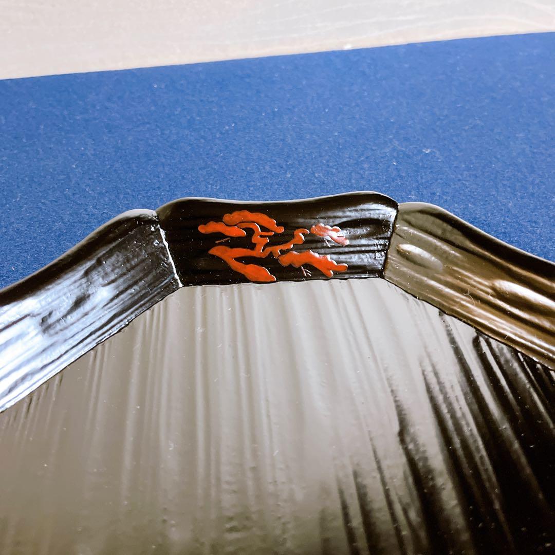 希少　一閑塗　輪花盆　安本表雲斉　勝利　干菓子器　老松　輪華盆　茶道具　漆器