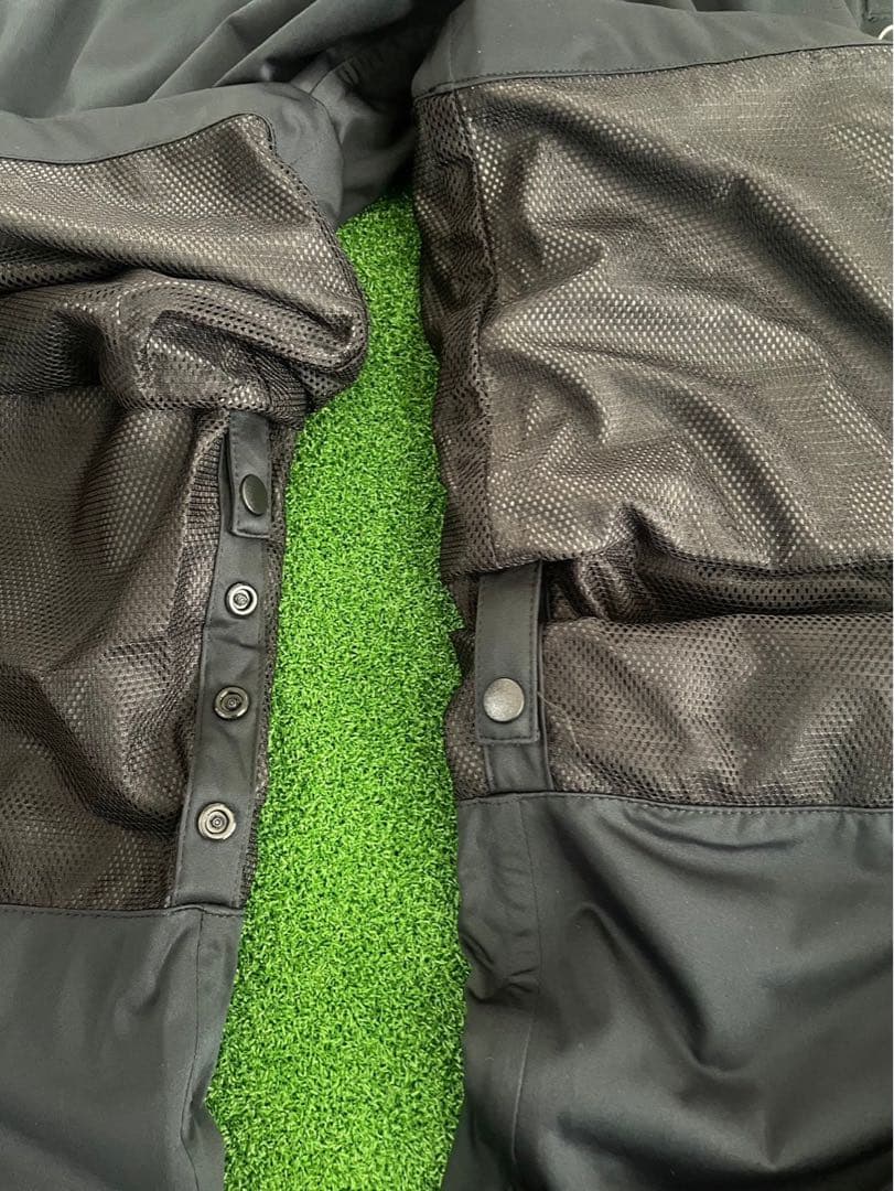 1piu1uguale3 ウノピュウ　ゴルフ　レインウェア　サイズ3