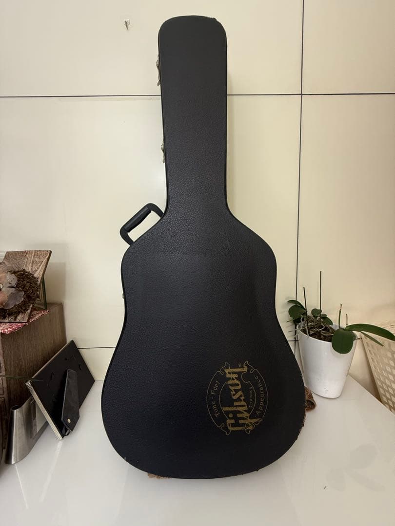 G*F様 Gibson Southern Jumbo ピックアップ付き