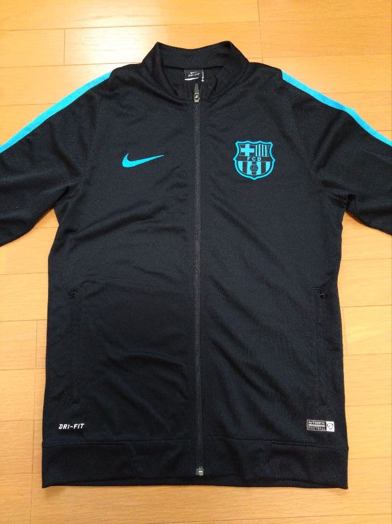 ナイキ FCB ジャージ上下セット