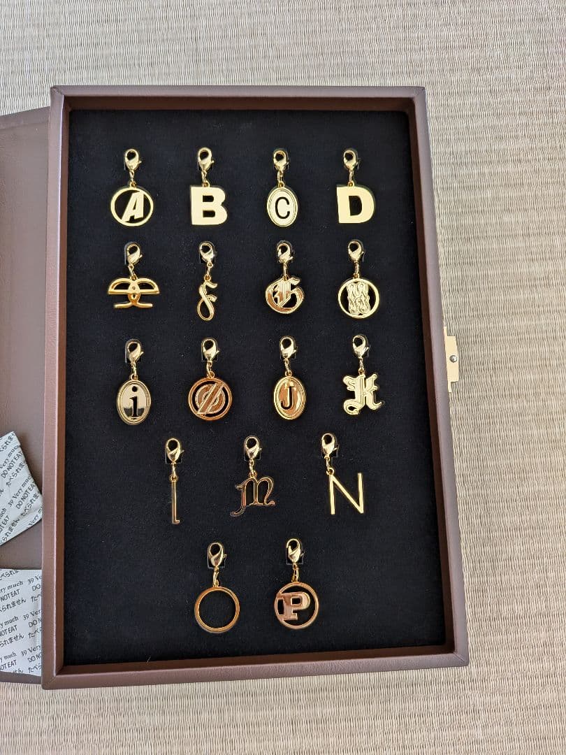 アイドル KinKi Kids PREMIUM charm accessories SET