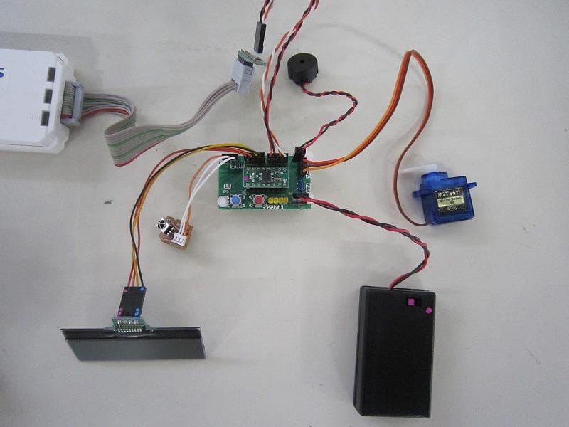 初心者・サポート付 ルネサス　Renesas　E1エミュレータ　実習用キット