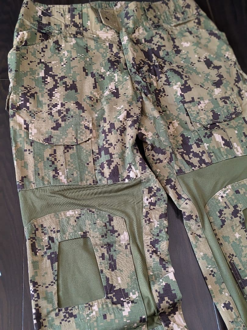 crye タイプ aor2 コンバットシャツ コンバットパンツ ニーパッド 上下