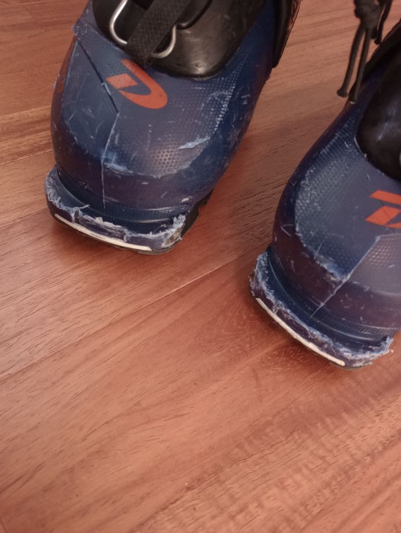 M*A様 DALBELLO LUPO AX120　中古スキー用ブーツ