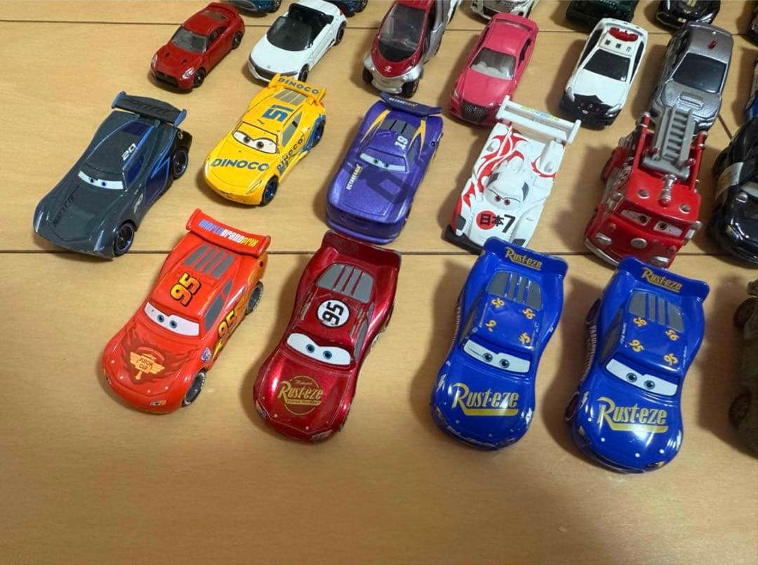 〖最終価格！〗まとめ売り トミカ／ホットウィール／マテル 40台