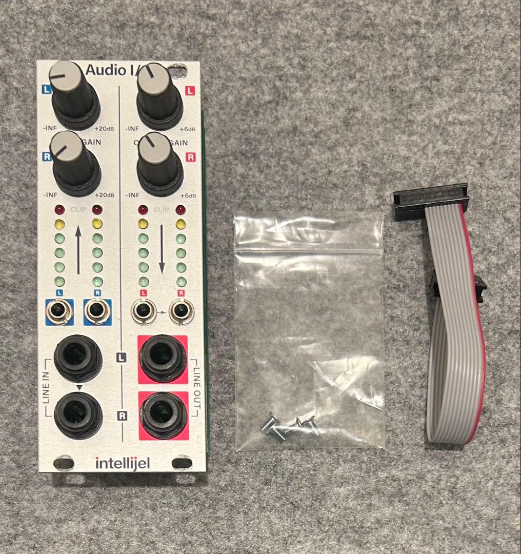 鍵盤楽器 Intellijel Audio Interface II