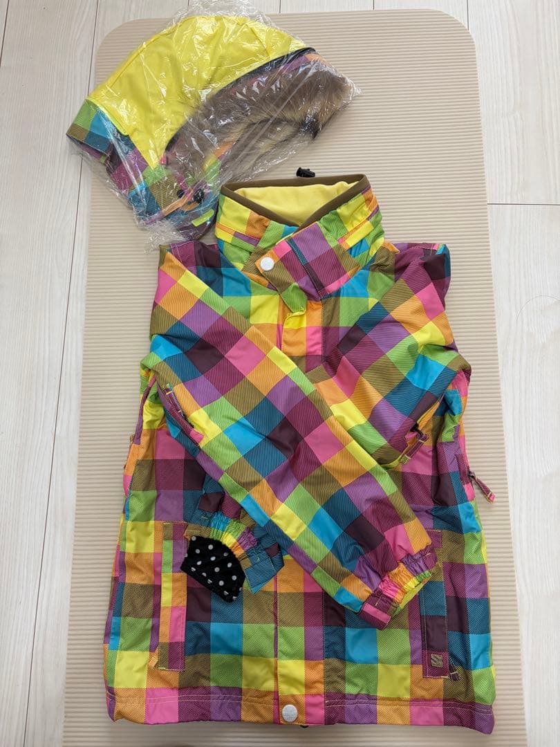 Sista.J マルチカラー チェック柄 スノーボードウェア