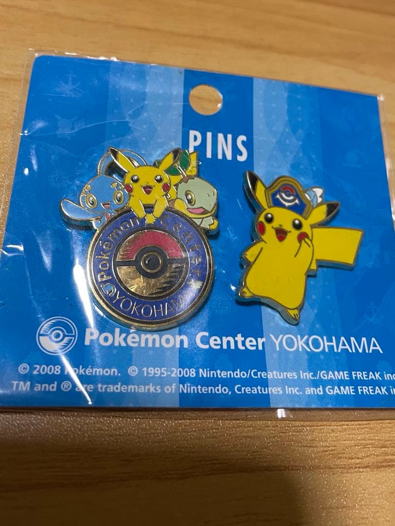 ポケモンセンター　ヨコハマ ロゴピンズ 横浜 YOKOHAMA 2008 バッジ