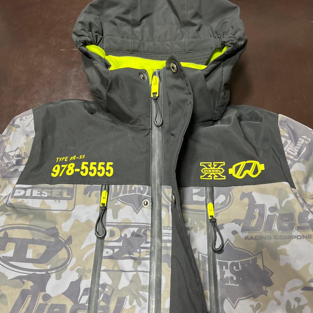 DIESEL 迷彩柄ウィンタージャケット